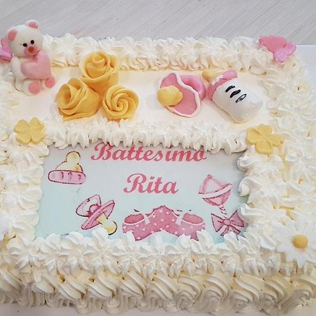 B&B la casetta di Lilly Amelia Esterno foto